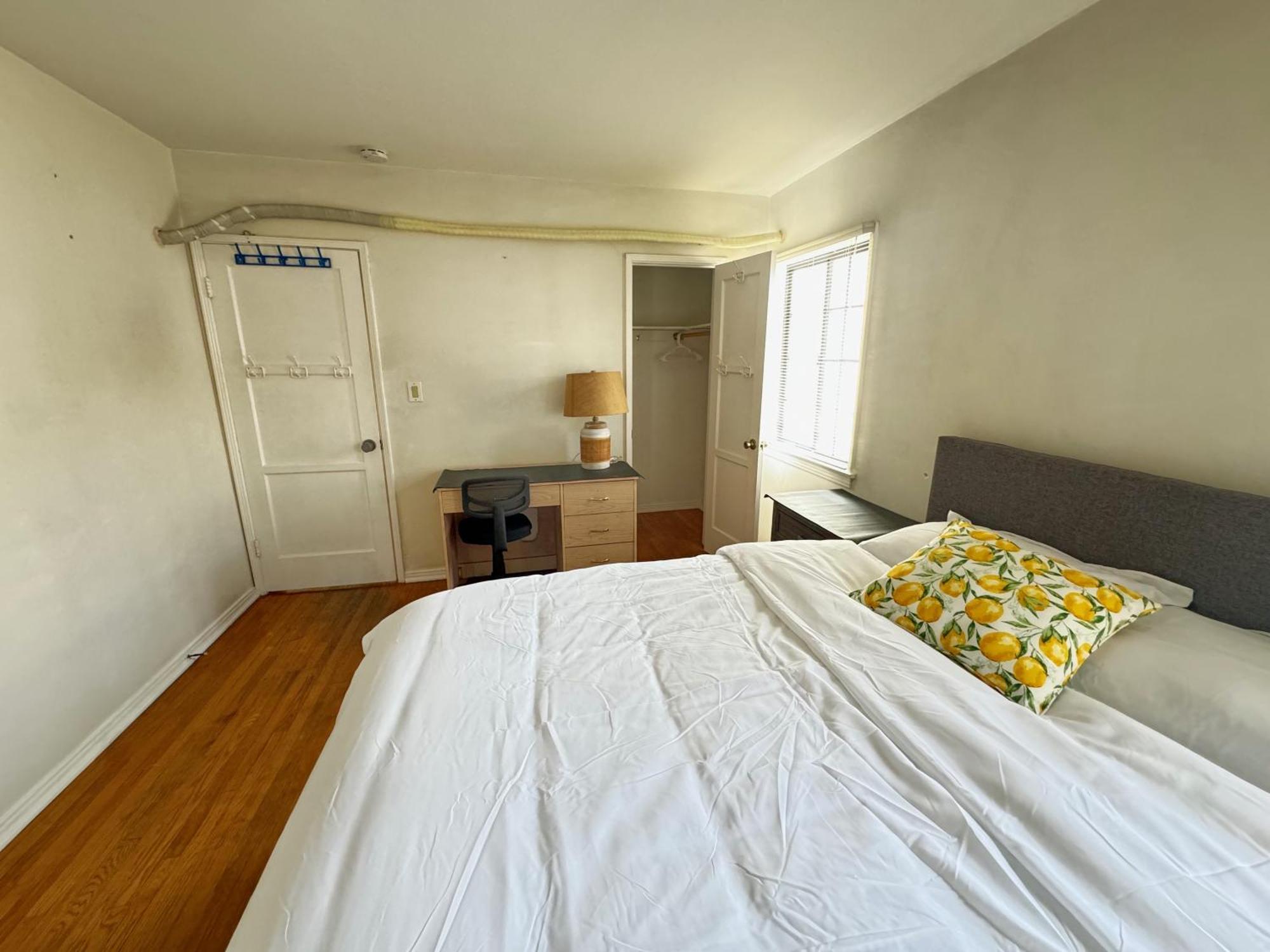 Cozy Home In Prime Location Monterey Park Exterior foto